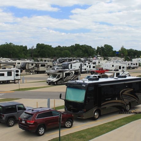 RV in Timber Ridge